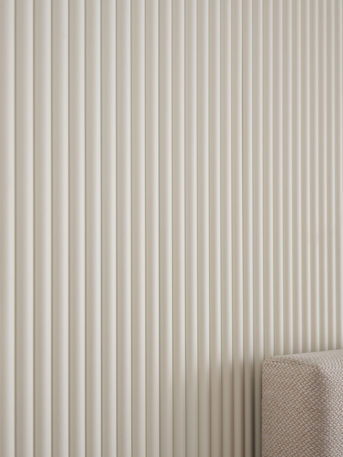 VOX Linerio XS-Line Oval White Slat Panel 12 1/16" x 104 5/16" x 1/4" - Doors and Beyond