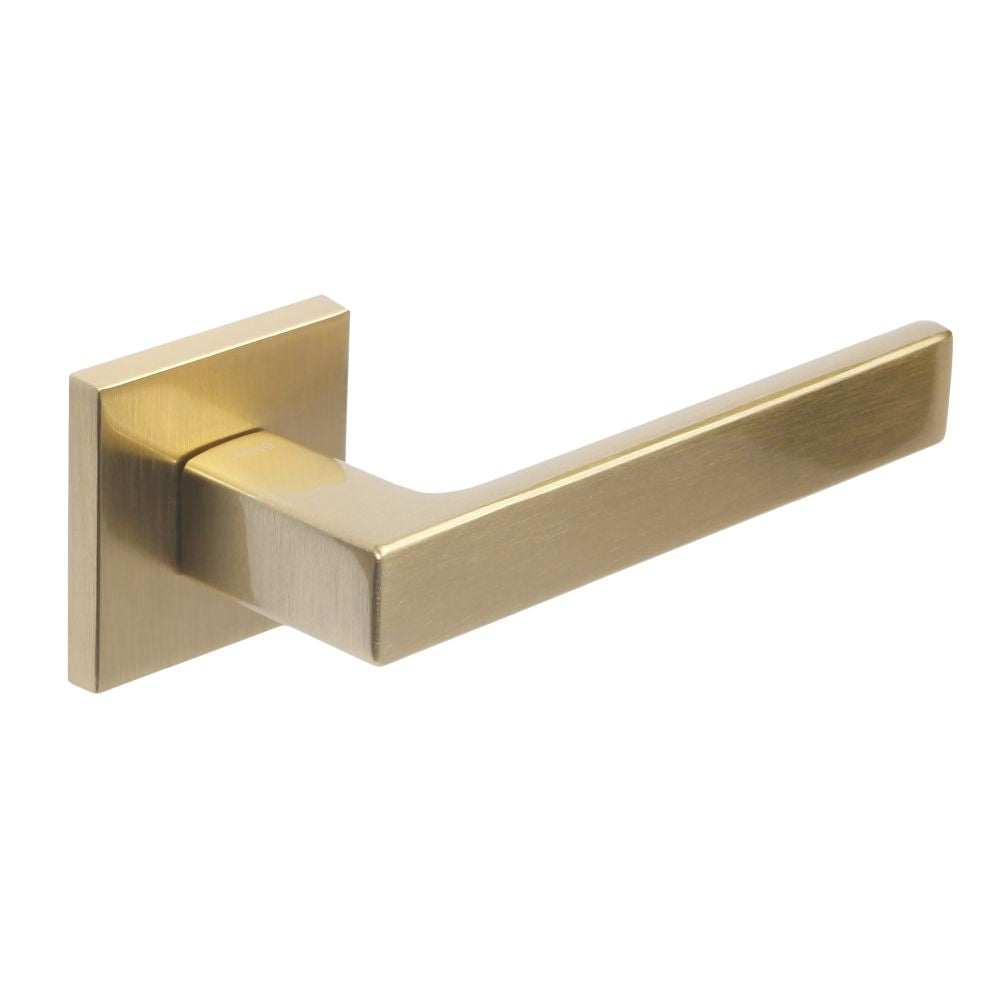 Linea S/B - Doors and Beyond